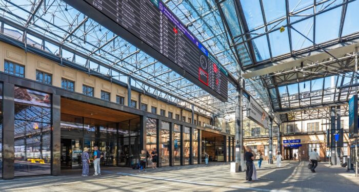 Kokemusta Helsingin Päärautatieasemalla kehitetään asemalla asioivien asiakkaiden suoran palautteen avulla.